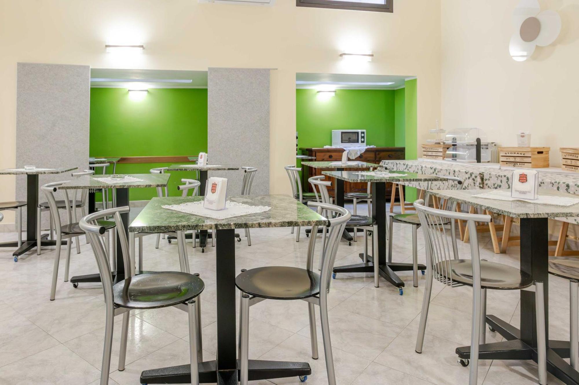 Hotel Posta - 3 Stars - Comfortable Stay In 文蒂米利亚 外观 照片